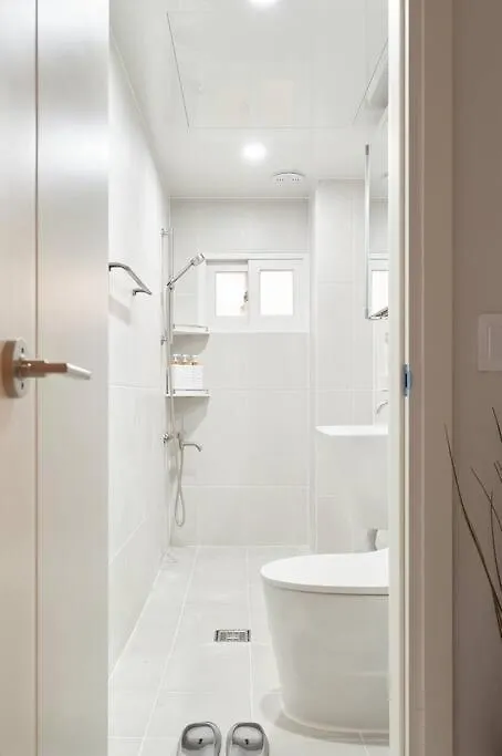 Triple Metro Station Area House Villa Seoul